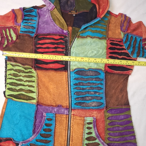 Colorful Patchwork Hooded Jacket Size Medium Made In Nepal Distressed Pockets - Picture 8 of 11